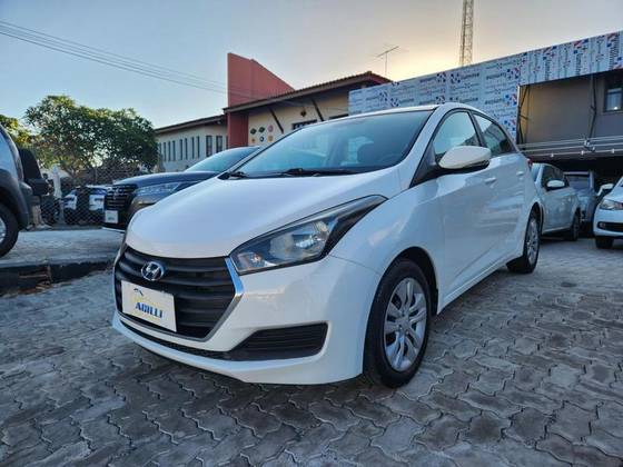 HYUNDAI HB20 1.0 COMFORT 12V FLEX 4P MANUAL HYUNDAI HB20 1.0 COMFORT 12V FLEX 4P MANUAL